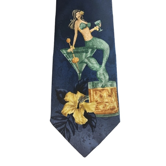 Vintage Tommy Bahama Necktie Silk Embossed Novelty Mermaid Cocktail Hand Sewn - Picture 5 of 12